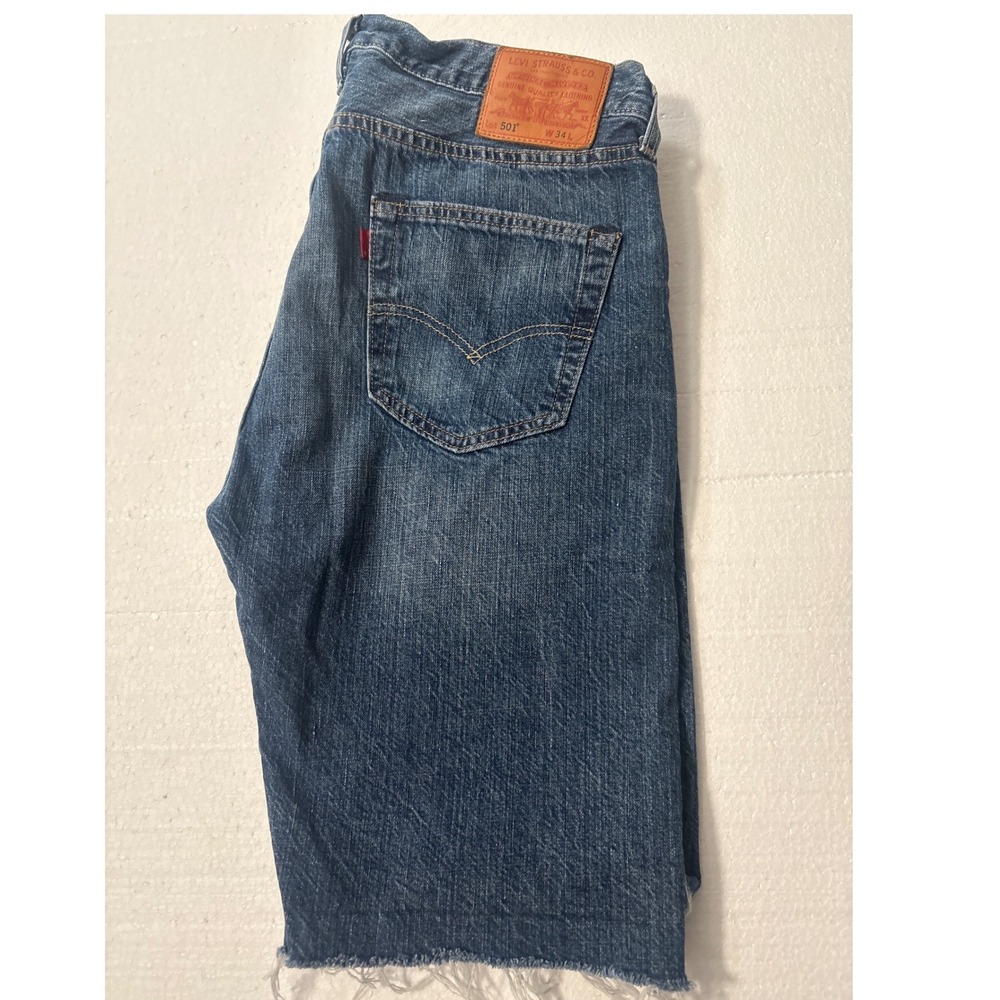 Levi's Premium 501 Men's W34 Cutoff Denim Shorts Distressed Frayed Button‎ Fly